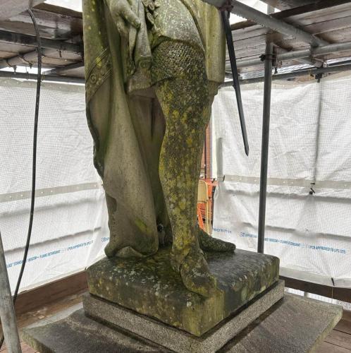 before-doff-cleaning-statue-8